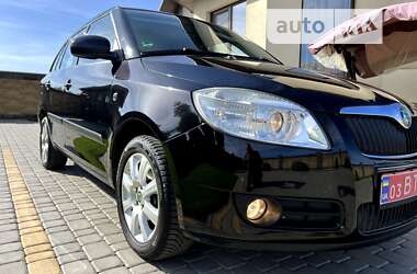 Універсал Skoda Fabia 2009 в Луцьку