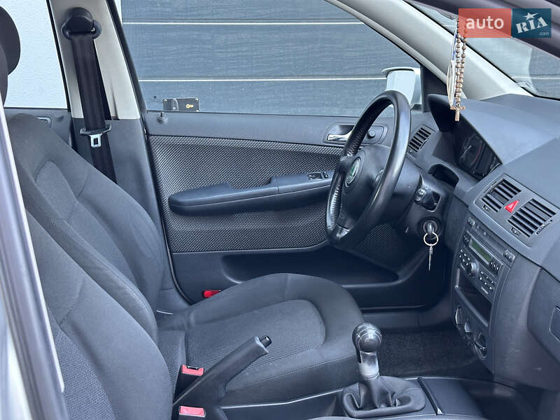 Універсал Skoda Fabia 2005 в Тернополі фото 19 Універсал Skoda Fabia 2005 в Тернополі