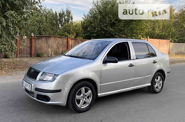 Седан Skoda Fabia 2006 в Охтирці