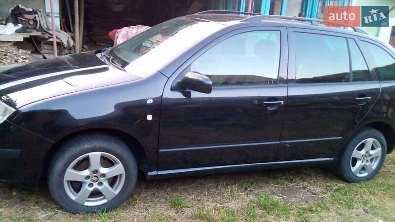 Универсал Skoda Fabia 2005 в Баре