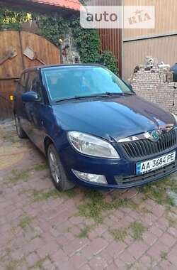 Хетчбек Skoda Fabia 2012 в Києві