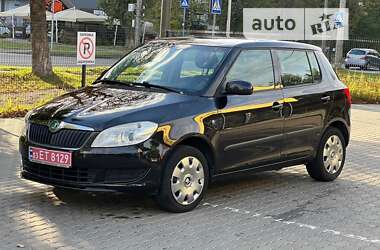 Хетчбек Skoda Fabia 2011 в Луцьку