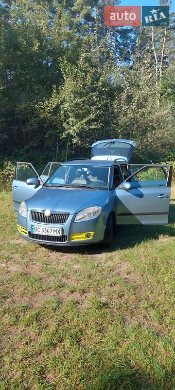 Універсал Skoda Fabia 2008 в Львові