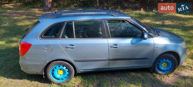 Універсал Skoda Fabia 2008 в Львові