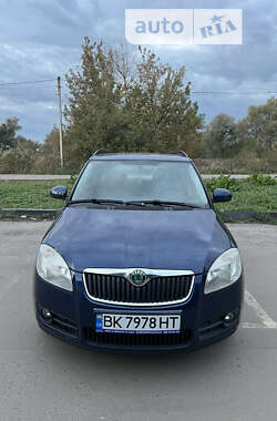 Універсал Skoda Fabia 2009 в Рівному