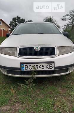 Хэтчбек Skoda Fabia 2002 в Львове