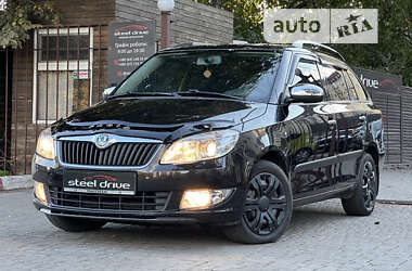 Універсал Skoda Fabia 2011 в Миколаєві