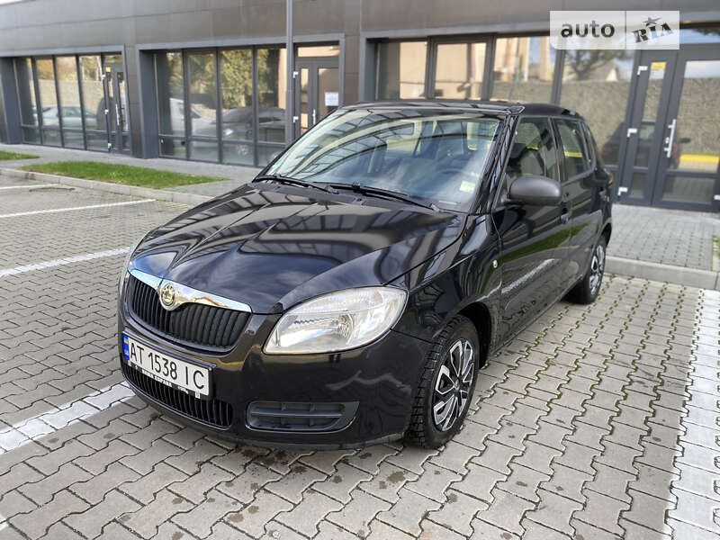 Хетчбек Skoda Fabia 2009 в Івано-Франківську