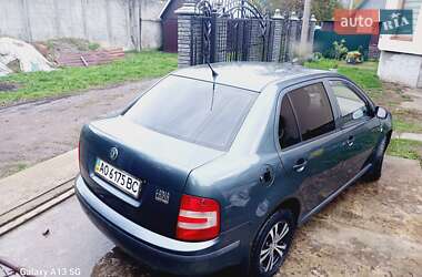 Седан Skoda Fabia 2005 в 