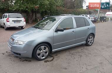 Хэтчбек Skoda Fabia 2003 в Черкассах