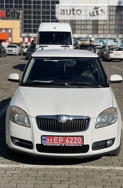 Универсал Skoda Fabia 2009 в Луцке