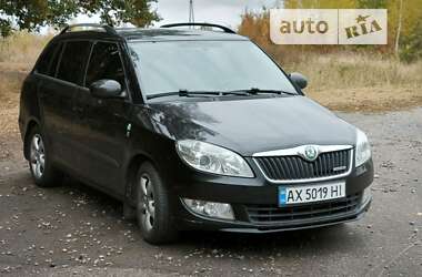 Універсал Skoda Fabia 2011 в Харкові