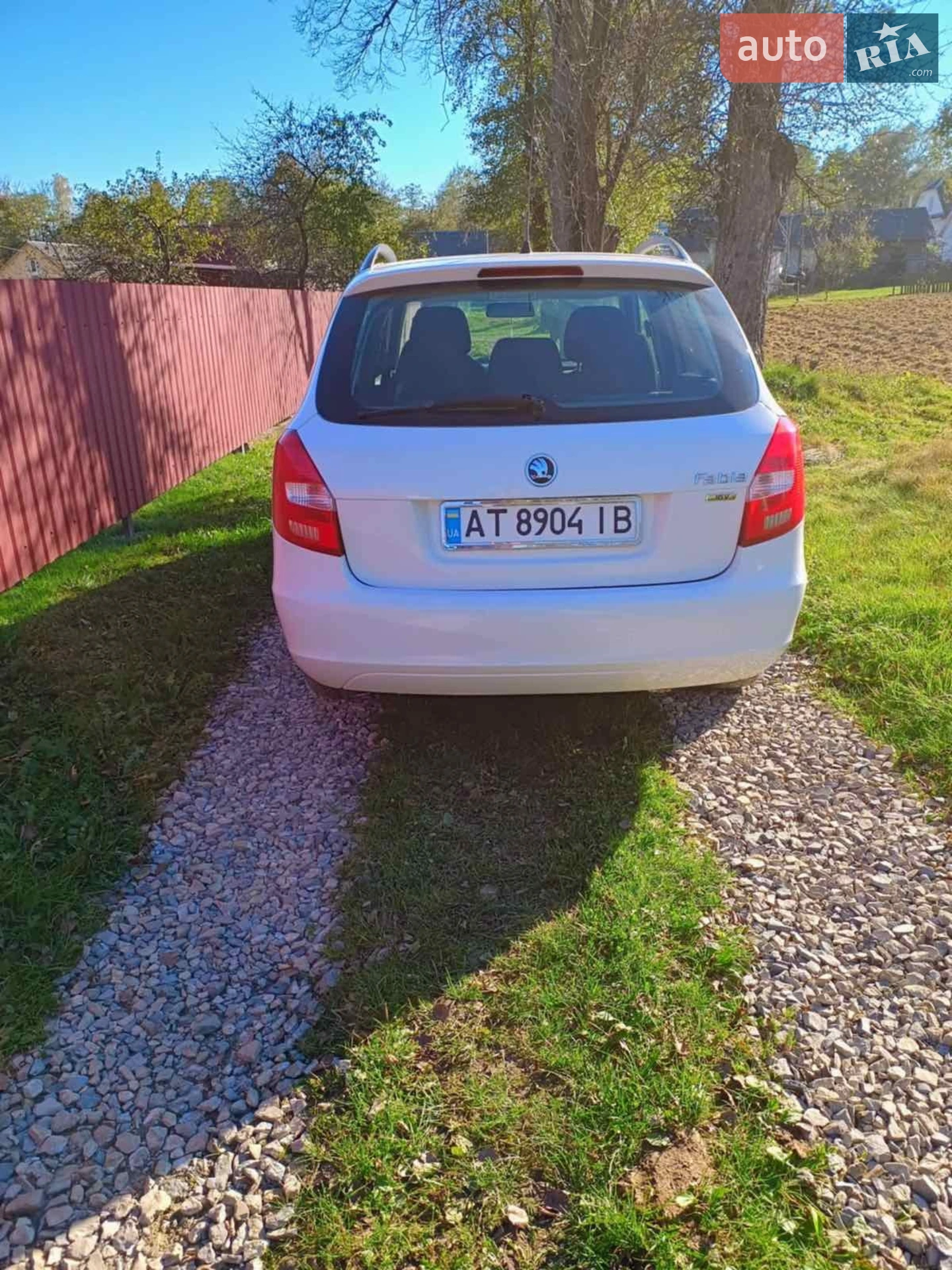 2011 Skoda Fabia - мініатюра 12