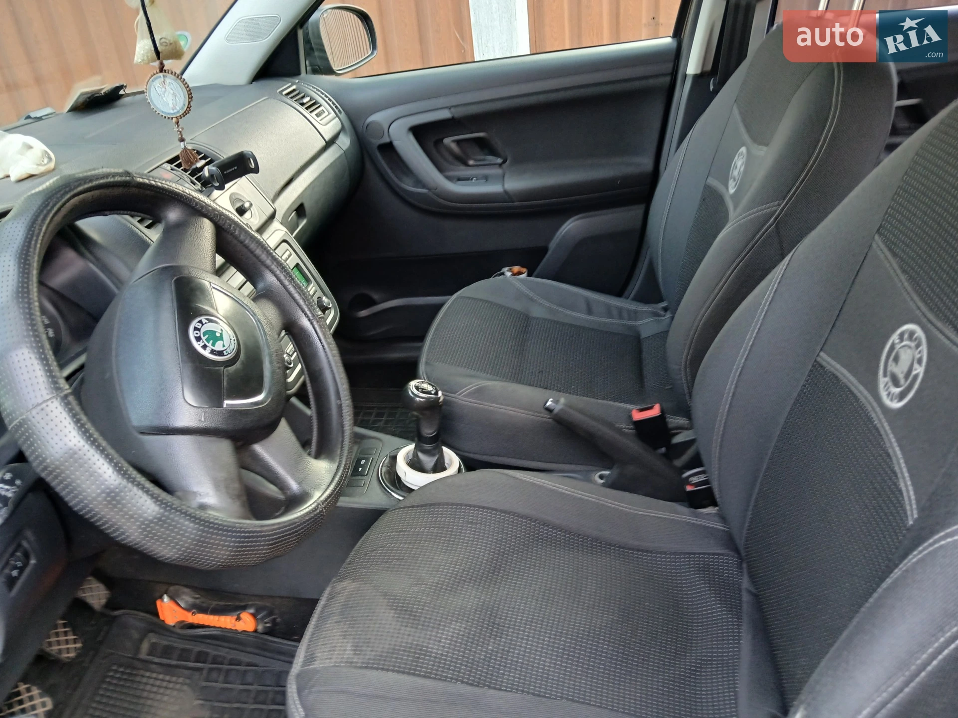 2010 Skoda Fabia - мініатюра 9