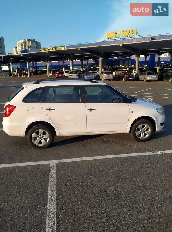 Универсал Skoda Fabia 2011 в 