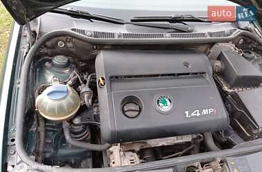 Универсал Skoda Fabia 2001 в 