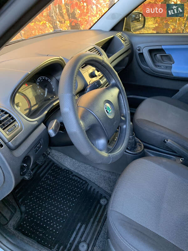 Хетчбек Skoda Fabia 2008 в Макарові