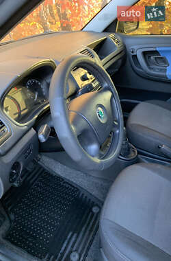 Хэтчбек Skoda Fabia 2008 в 