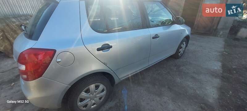 Хэтчбек Skoda Fabia 2013 в Владимире