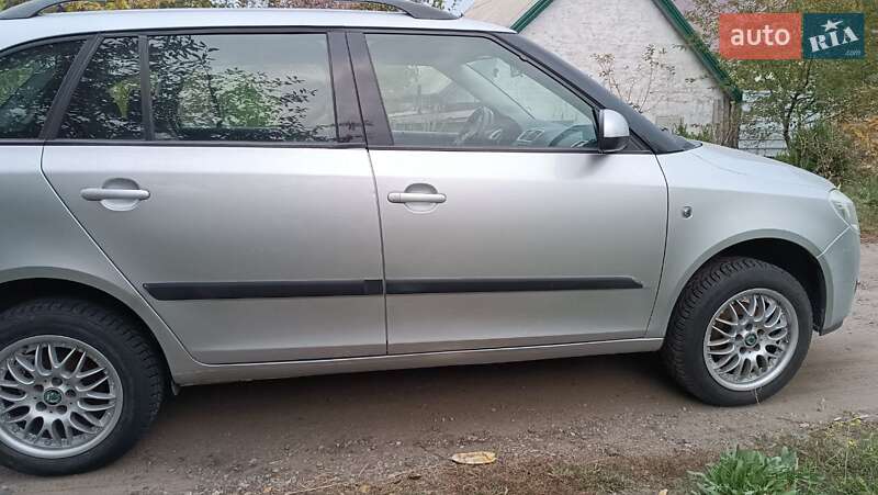 Универсал Skoda Fabia 2009 в Днепре фото 9 Универсал Skoda Fabia 2009 в Днепре