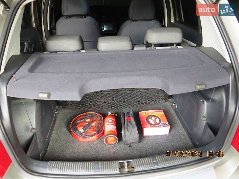 Хетчбек Skoda Fabia 2014 в Вінниці