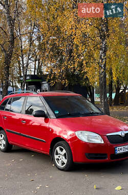 Універсал Skoda Fabia 2009 в Житомирі