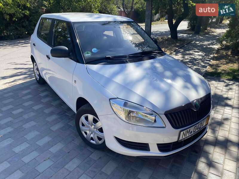 Хетчбек Skoda Fabia 2012 в Миколаєві