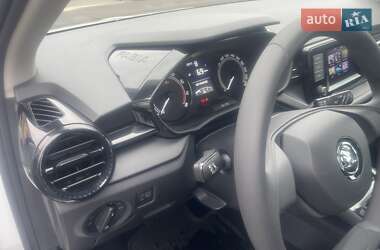 Хэтчбек Skoda Fabia 2022 в 