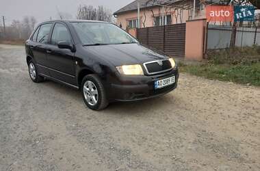 Хетчбек Skoda Fabia 2005 в Мукачевому