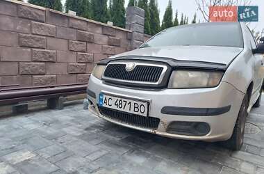 Хэтчбек Skoda Fabia 2005 в 
