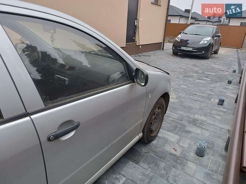Хэтчбек Skoda Fabia 2005 в Лозовой