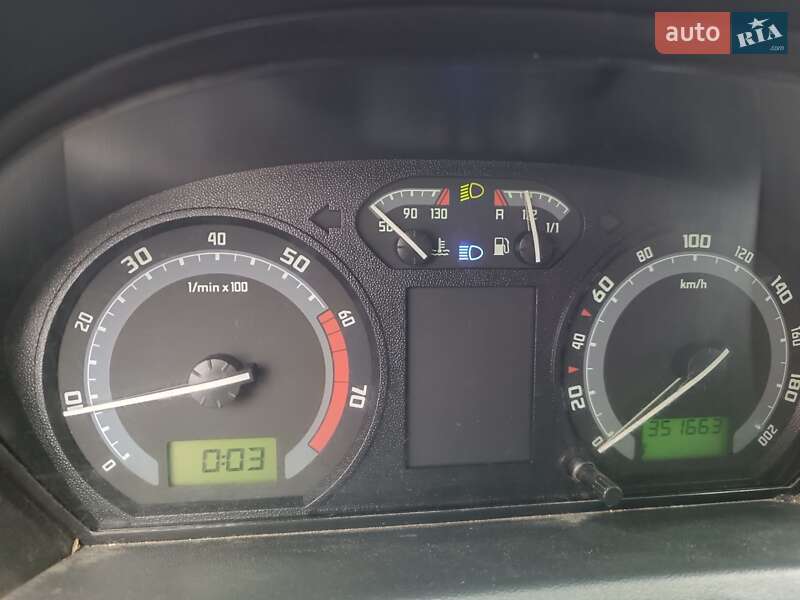 Хэтчбек Skoda Fabia 2005 в Лозовой