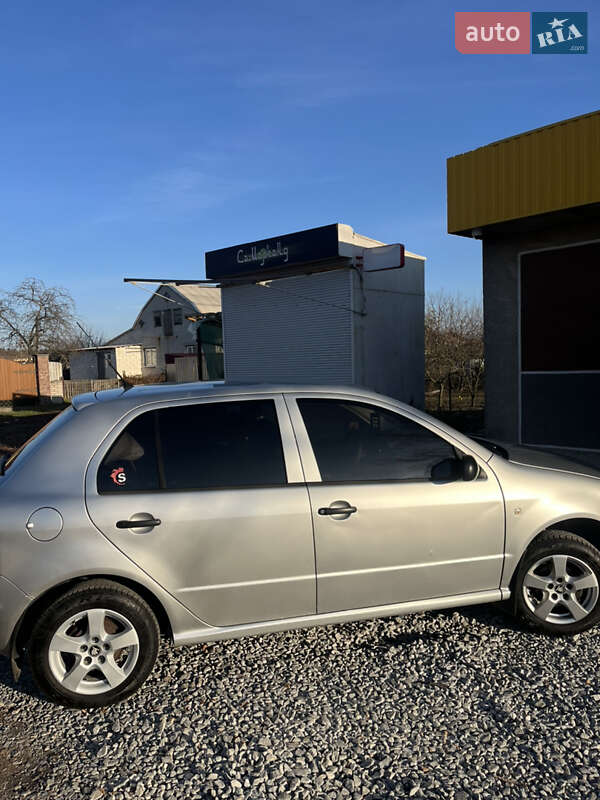Хетчбек Skoda Fabia 2007 в Житомирі