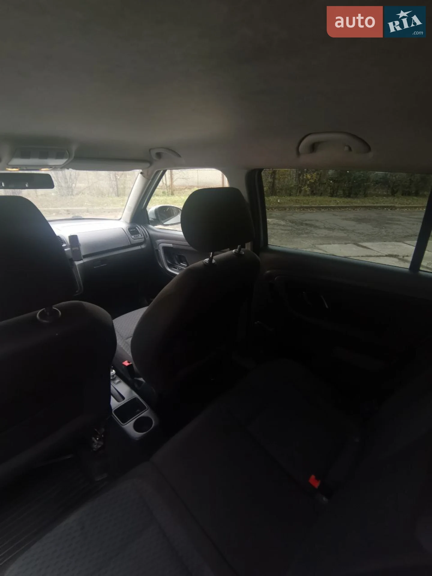 2012 Skoda Fabia - мініатюра 11