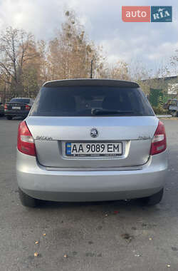 Хетчбек Skoda Fabia 2013 в Києві