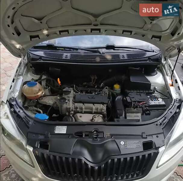 Хэтчбек Skoda Fabia 2013 в Киеве