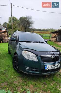 Универсал Skoda Fabia 2008 в Журавном