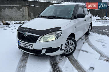 Хэтчбек Skoda Fabia 2012 в Чернигове