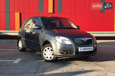 Хетчбек Skoda Fabia 2008 в Києві