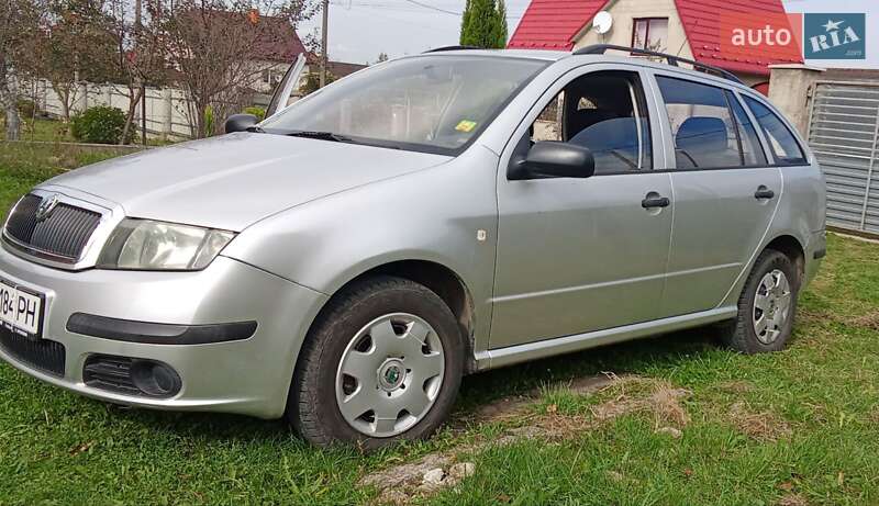 Универсал Skoda Fabia 2004 в Самборе