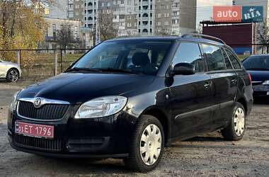 Універсал Skoda Fabia 2009 в Києві