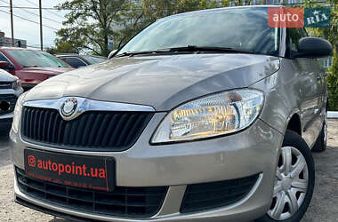 Хэтчбек Skoda Fabia 2010 в Сумах