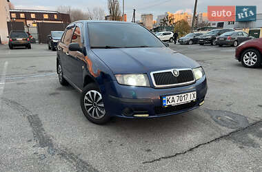 Хэтчбек Skoda Fabia 2006 в Киеве