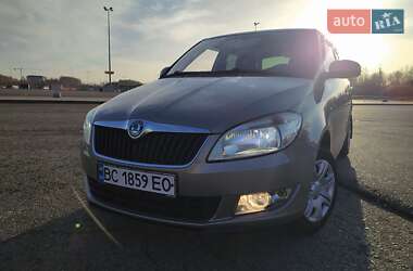 Хэтчбек Skoda Fabia 2011 в Львове