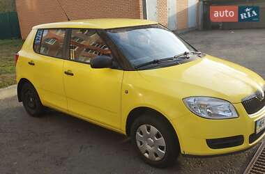 Хэтчбек Skoda Fabia 2008 в Киеве