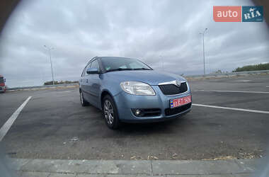 Універсал Skoda Fabia 2008 в Харкові