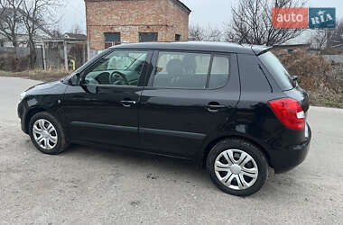 Хэтчбек Skoda Fabia 2011 в Ахтырке