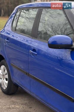 Хэтчбек Skoda Fabia 2009 в 