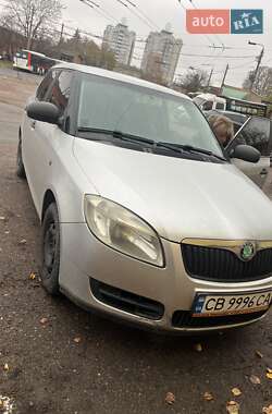 Хетчбек Skoda Fabia 2007 в Чернігові