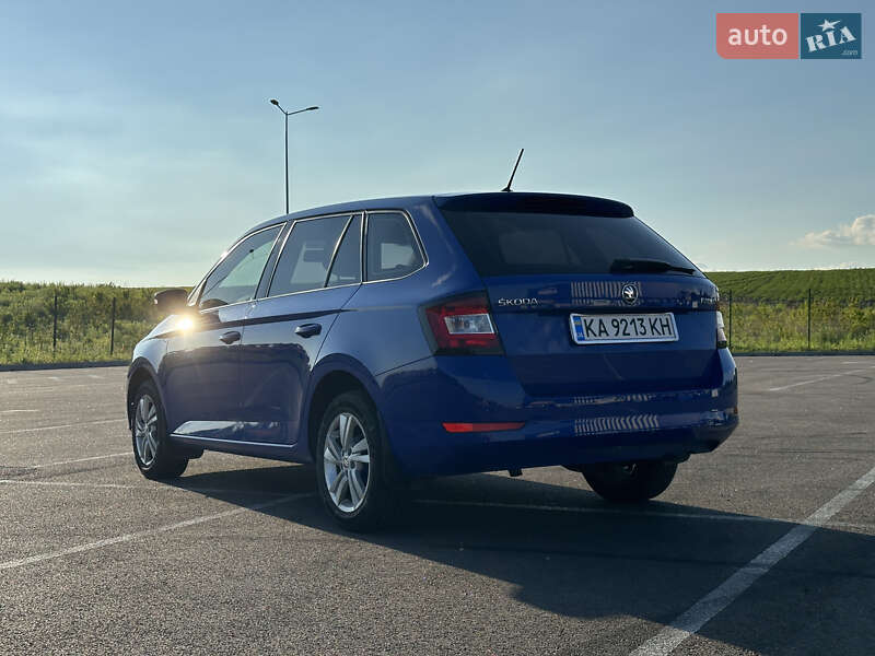 Универсал Skoda Fabia 2018 в Ровно